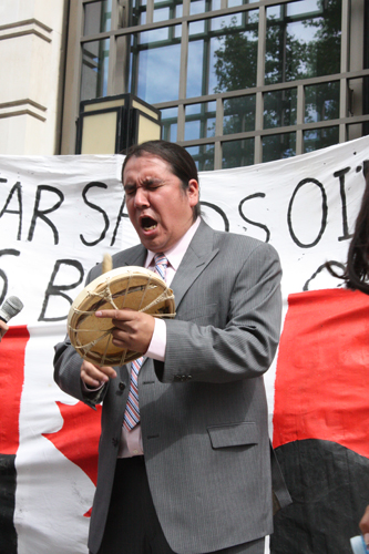 Clayton Thomas-Muller, campaigning in London, England against BP's involvement in the Alberta tar sands in London this September. Photo Credit: Zoe Cormier